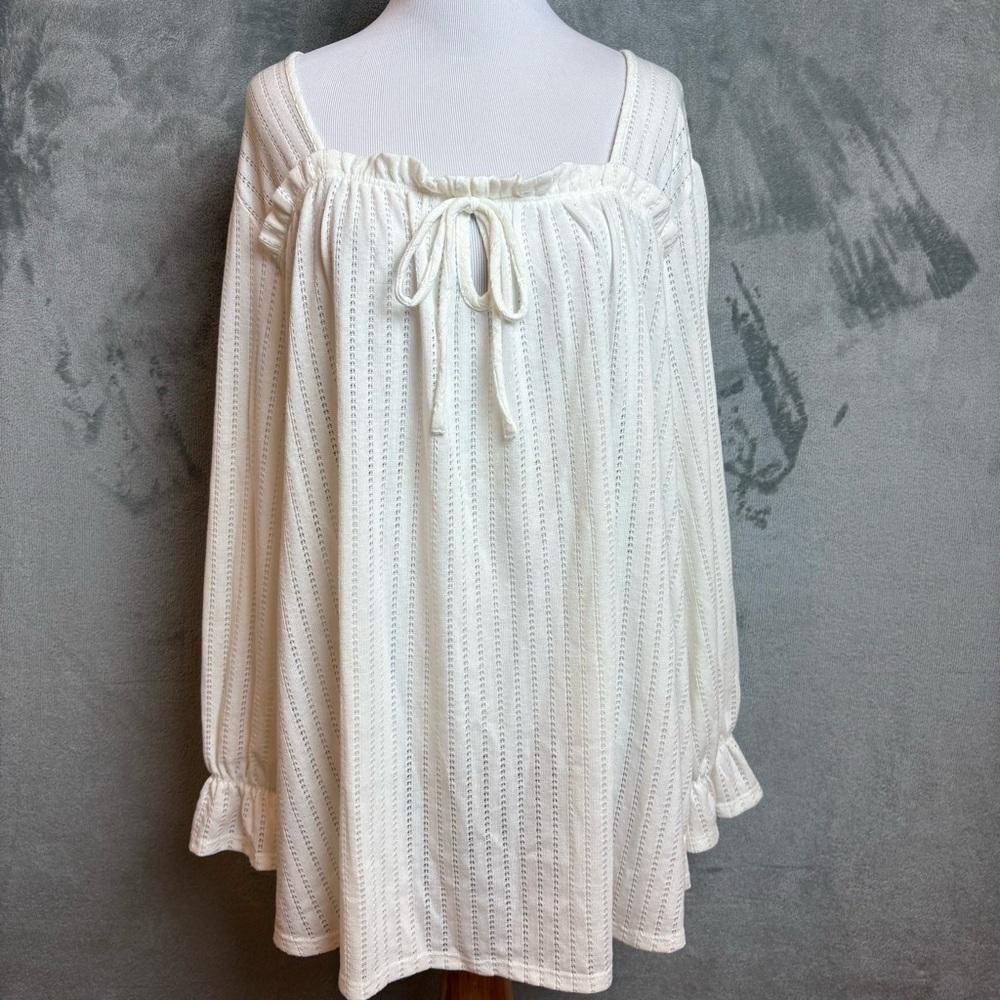 NWT Cato Feminine Romantic Flowy White Blouse Top Sz 18/20W